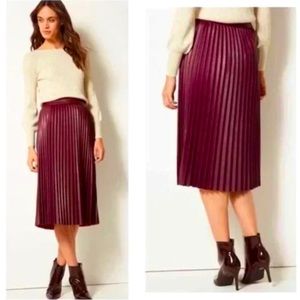 7 for All Mankind Faux Leather pleated midi Skirt size XS new with tags